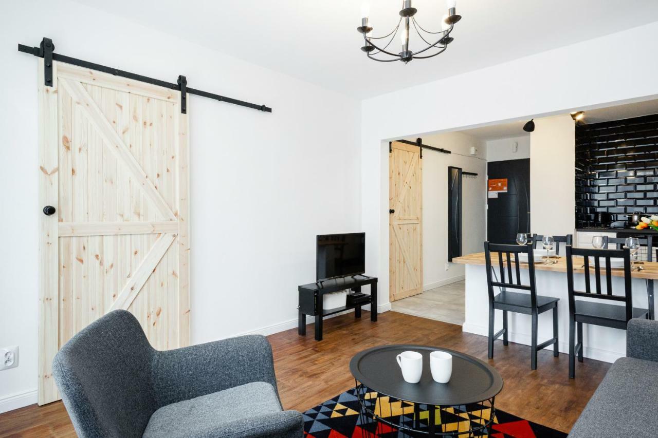 First Central Apartments By Noclegi Renters Varsóvia Exterior foto
